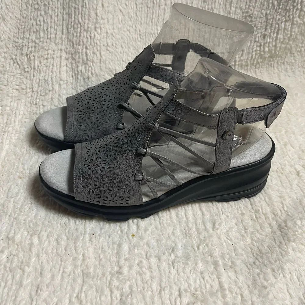 JBU by Jambu water lily gray wedge sandals SZ10M